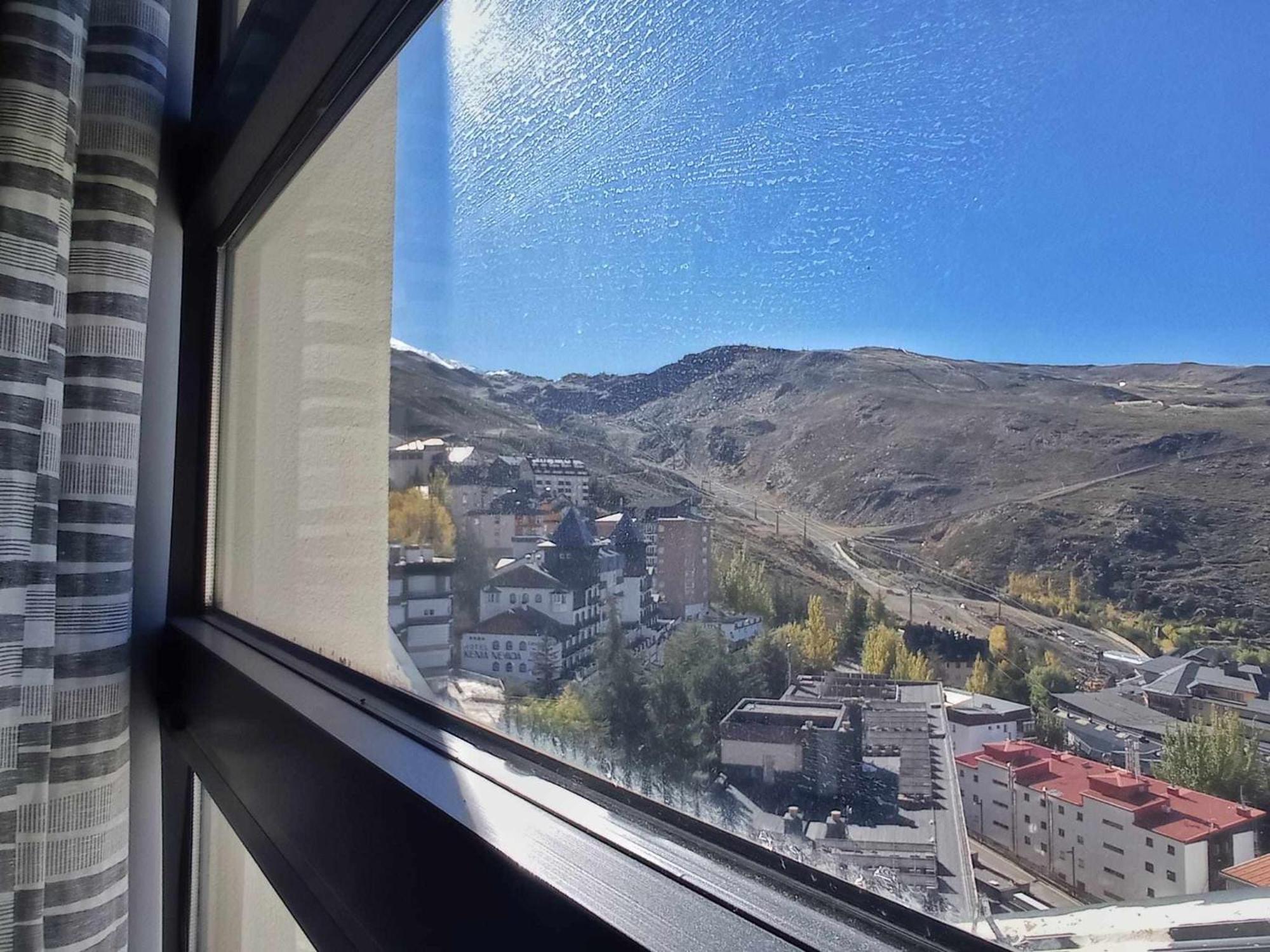 Apartmán Atico Con Vistas Monte Gorbea Sierra Nevada Exteriér fotografie