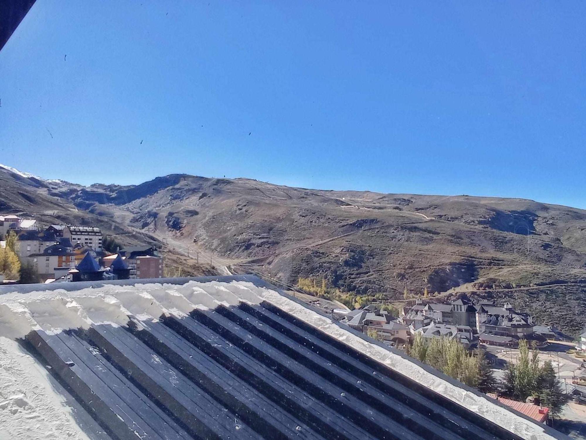 Apartmán Atico Con Vistas Monte Gorbea Sierra Nevada Exteriér fotografie